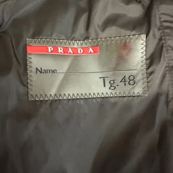 Prada Vintage 1990 Linea Rossa Gore Tex Nylon Burgundy Red Vest Size 48 US 38 M
